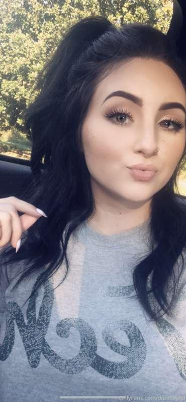 Just thought I’d brighten your night 😌💖 Like and tip for a s..