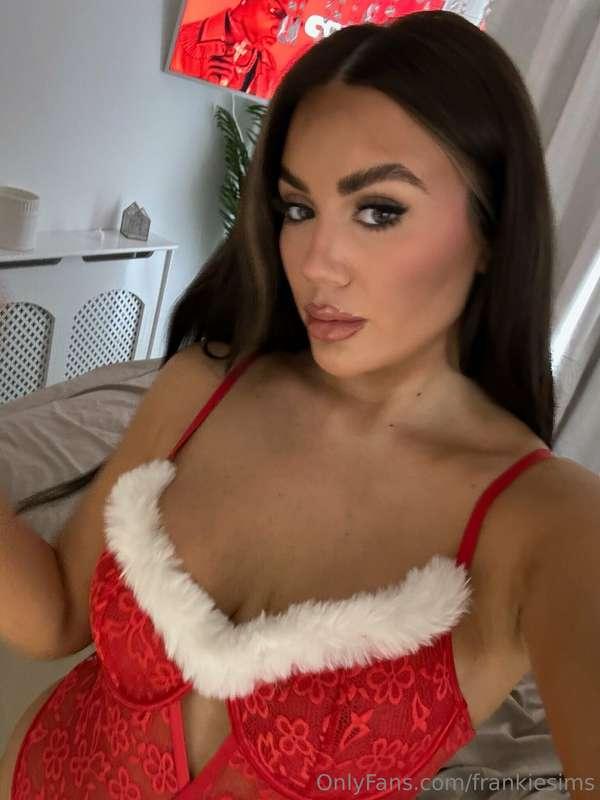 Ready for under your tree 🎁😜