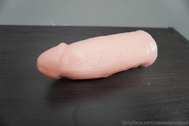 I cloned my willy! Too bad they didn't include more silicone..