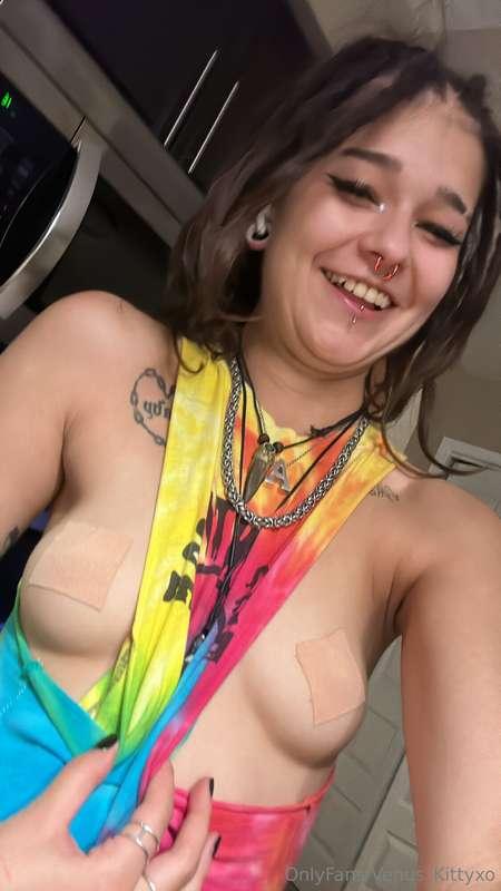 It’s not a nakey or sexy pic but I hope y’all like it 😉😘 my ..