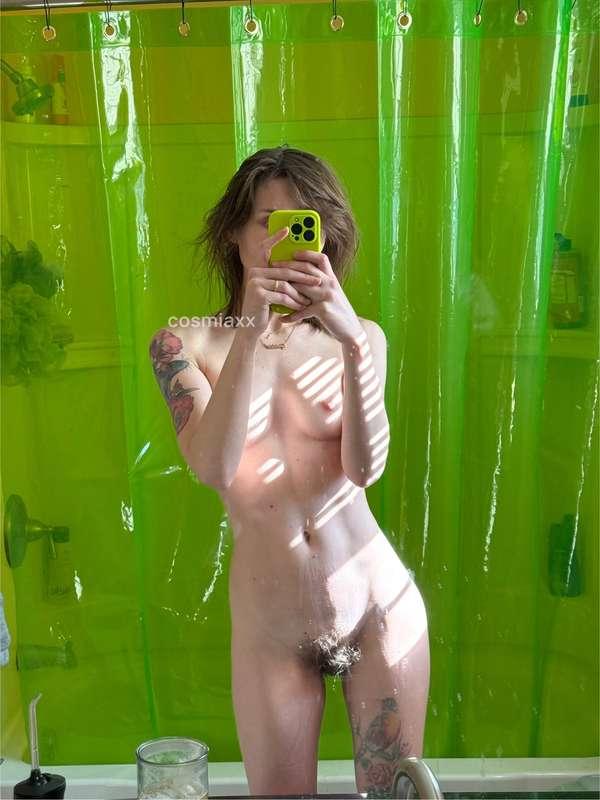 Getting caught in thirst traps all day