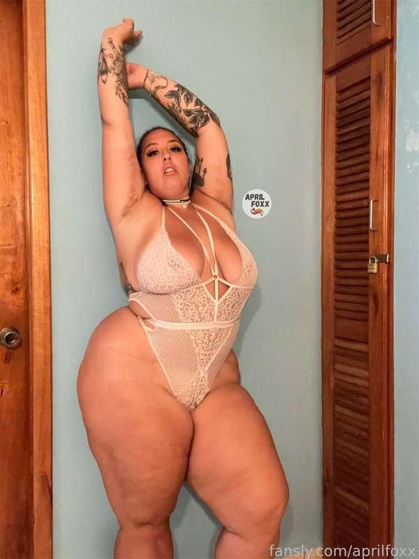 aprilfoxx image #0