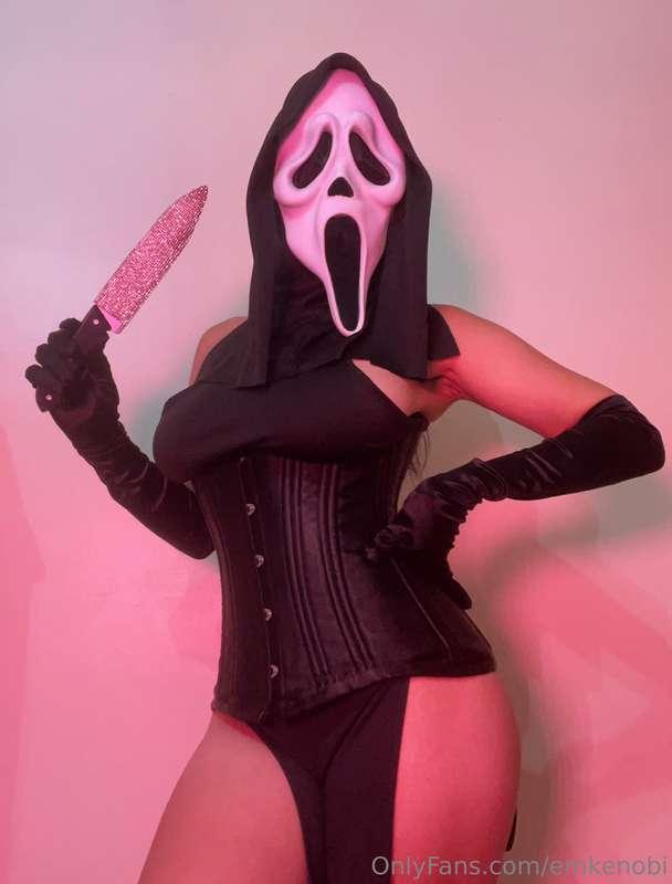 HAPPY HALLOWEEN MY LOVES 🎃🖤 enjoy spooky fun content all day..