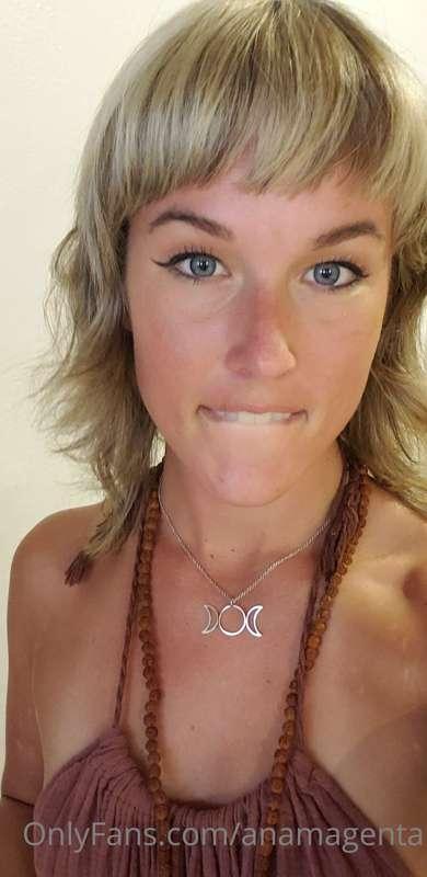 Hiii