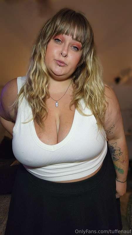 How has it been almost 2 years since I've posted... 😳Well th..