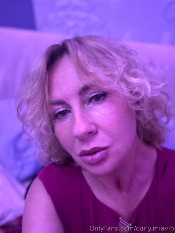 I think my beauty is reflected in my eyes. What do you think..