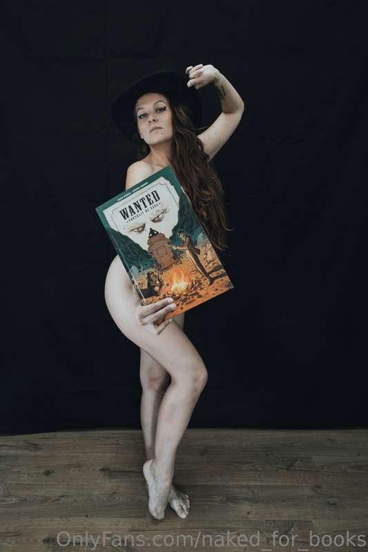 ✨ Photos bonus pour "Wanted" !
Bonne fin de week-end 😚