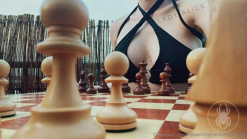 Who wants to play? ♟️