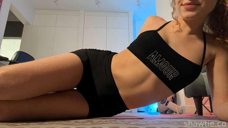 shawtiee image #0
