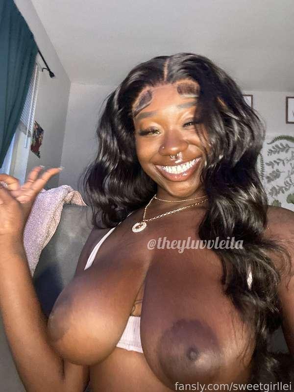 sweetgirllei image #4