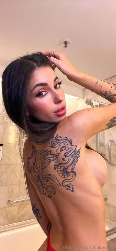 😘
