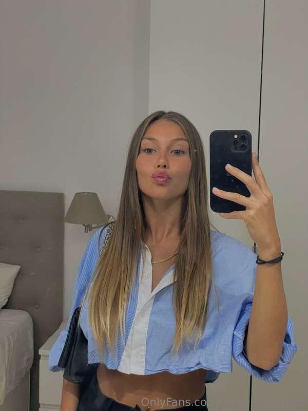 isabellavixenxo image #2