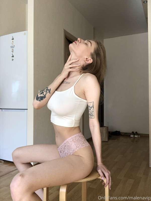 😘