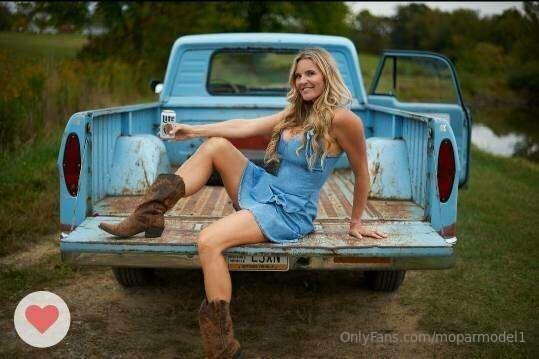 Thirsty Thursday with Caroline