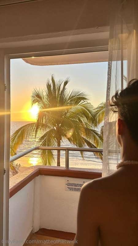baecation 💞