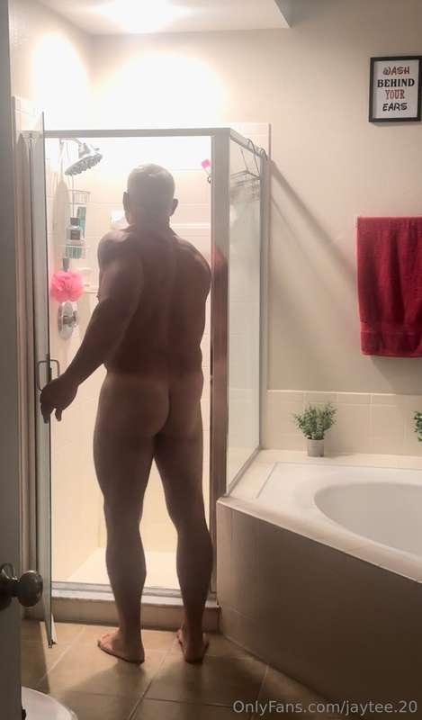 Shower pics pt.1💦💦