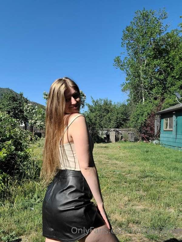 🖤🖤🖤