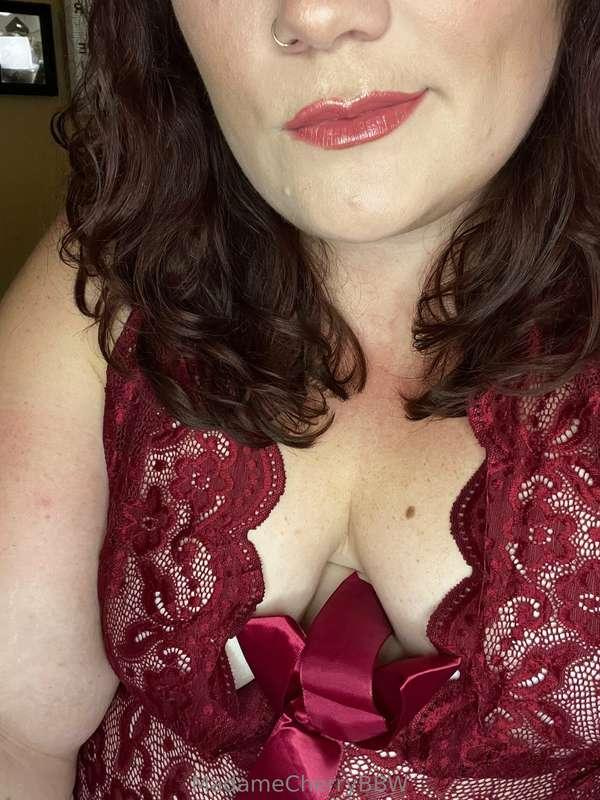 Just a good chubby girl with filthy thoughts 💖😈