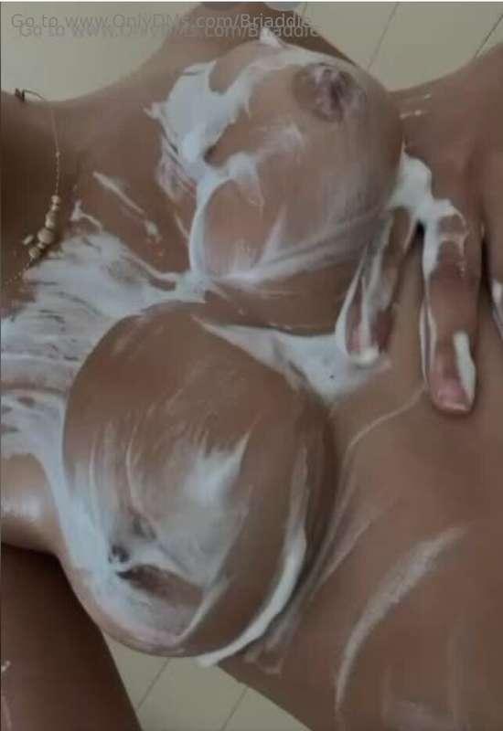 Cum wash me up babe 💦