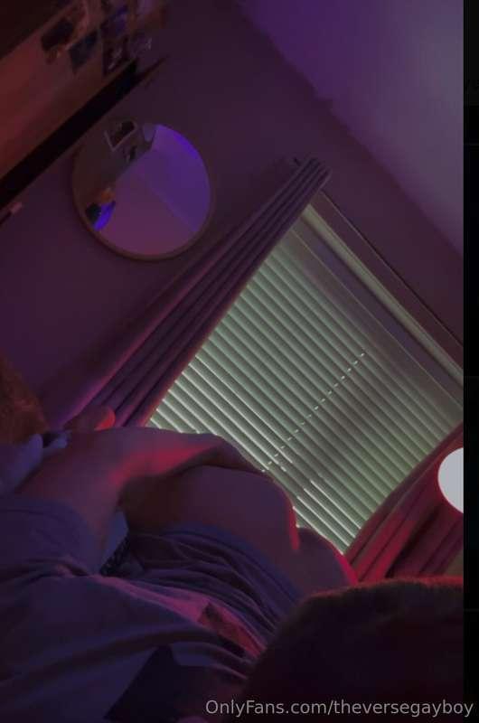 Let me hold my ass whilst you fuvk me ;)
