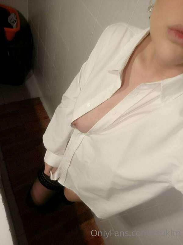 Buonanotte a tutti 💞
Metterò nuovi video ma per ora mi diver..