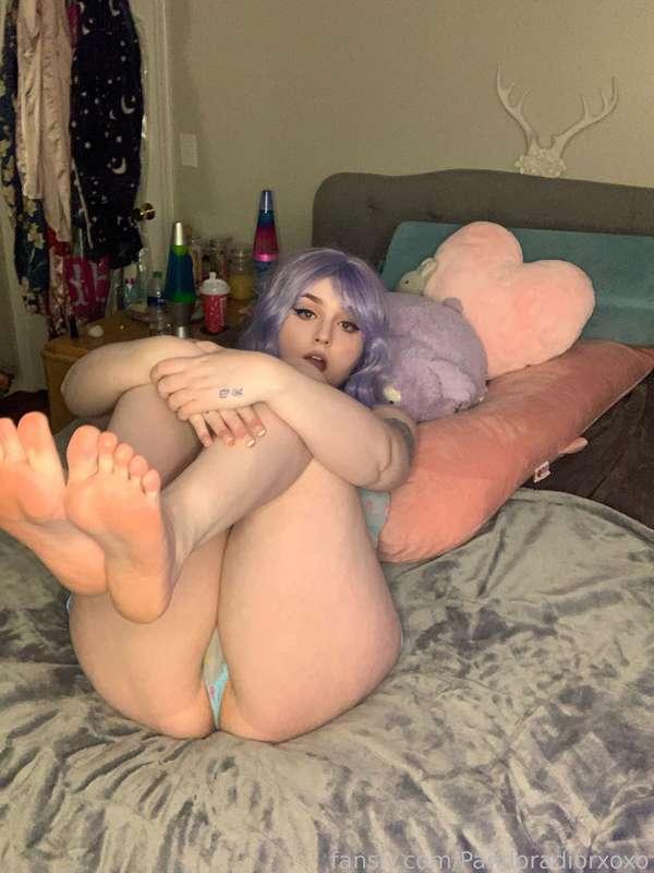 I’m horny 

https://fans.ly/r/Pandoradiorxoxo

#horny #naughty #fyp #nympho #pandorasbox #pandoradior3 #lingerie #panties #pussy #legs #thighs #feet #soles #sexy #free #bimbo 