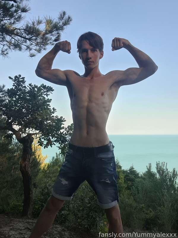 yummyalexxx image #1