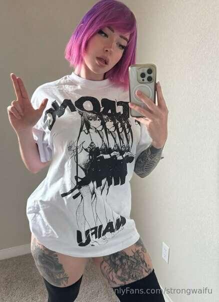feeling kind of blah 🤧 but this shirt is everything! how do ..