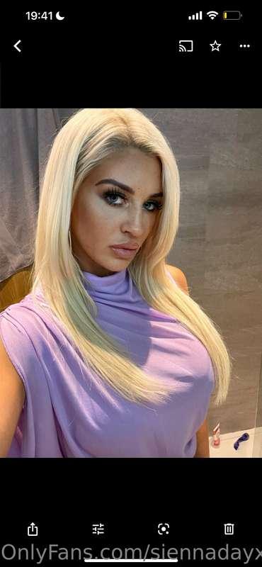 BIGGEST TIP GETS A EXCLUSIVE DEAL ON MY UNSEEN CONTENT 😍😈