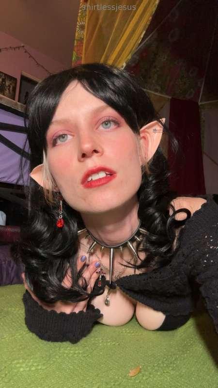 dark elf with a shelf