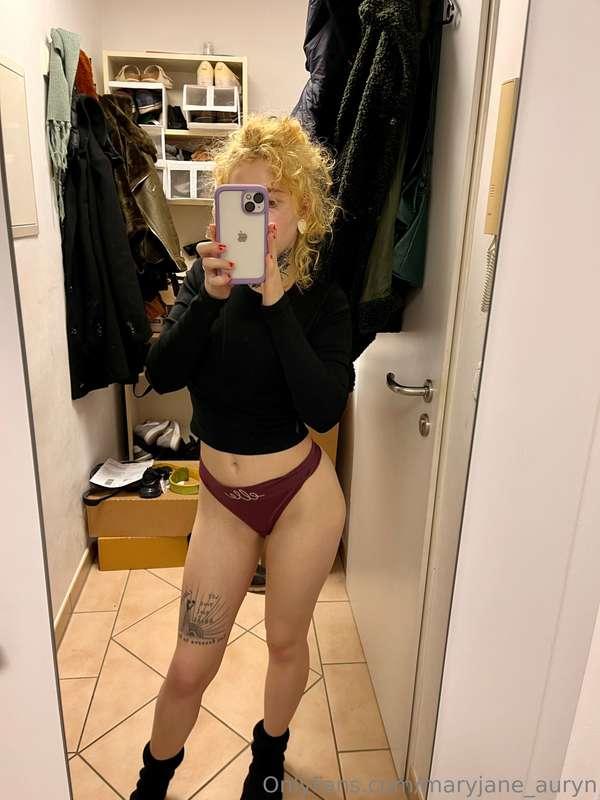 Like my outfit? 😊