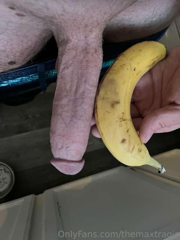 I had someone tell me my cock looks like a banana. I think w..