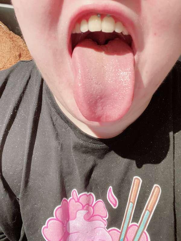 I open my mouth very wide so you can climb in as easy as pos..