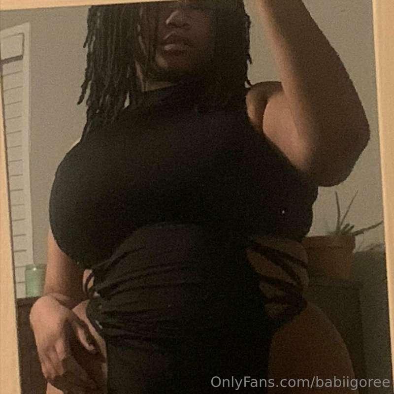 should i make a video in this dress?