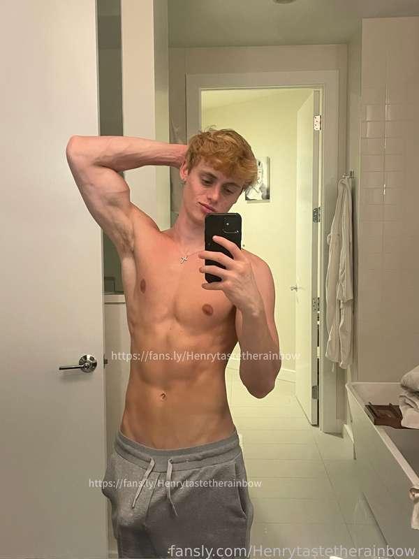 henrytastetherainbow image #2