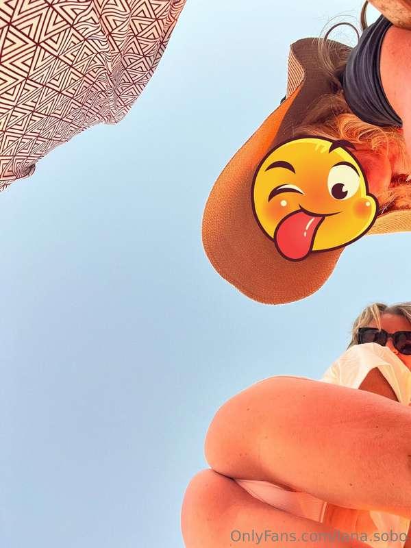 😂 I almost sat on my phone and my friend goes, that’s a grea..