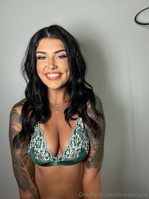 miyaacacia image #1