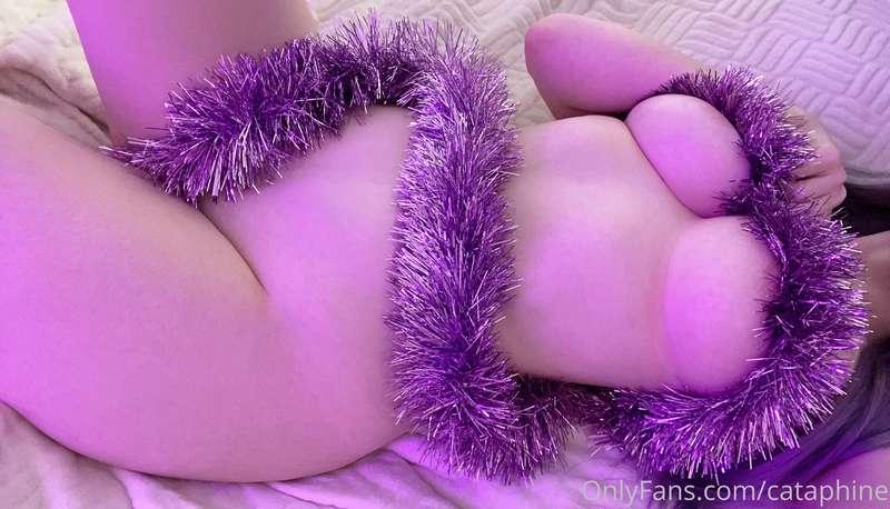 Sorry it's late. Had a few chaotic days. Forgive me? 😇