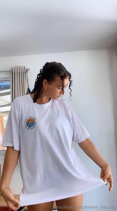 I'd love to wear your stuff 😅🥰