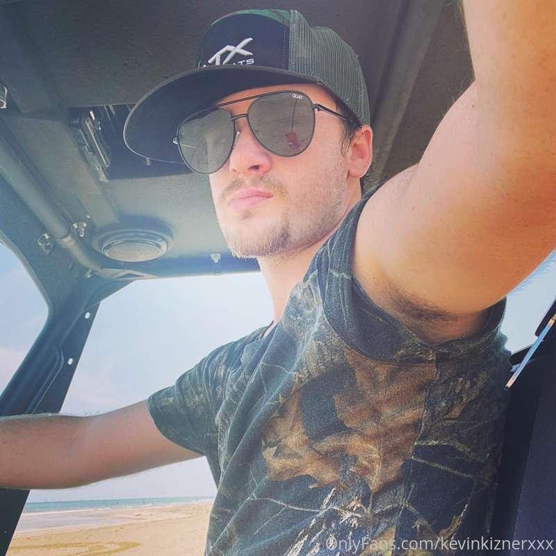 Really wanted to jerk off in this shower but family was all ..