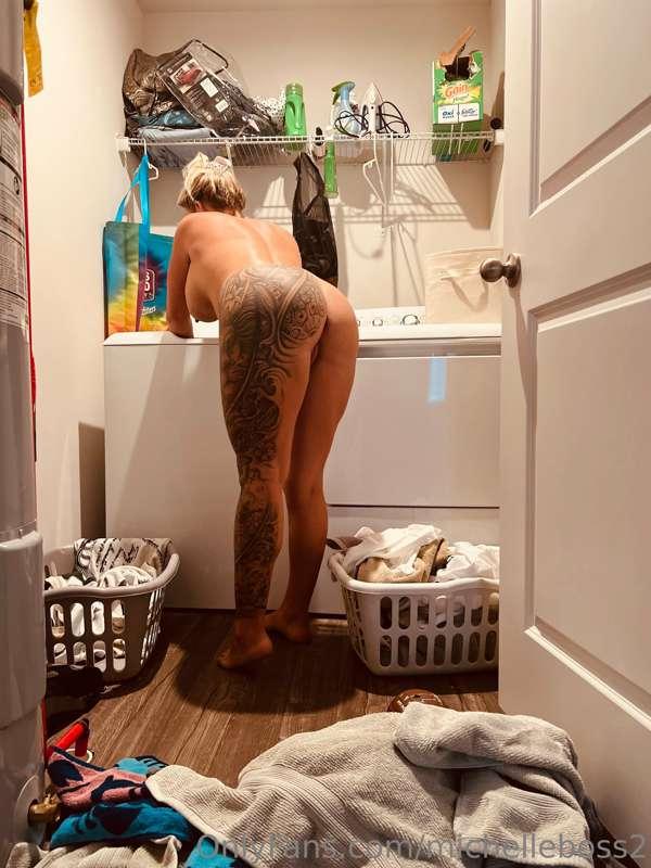 MORNING ❤️ 
Who’s needing laundry done 😜