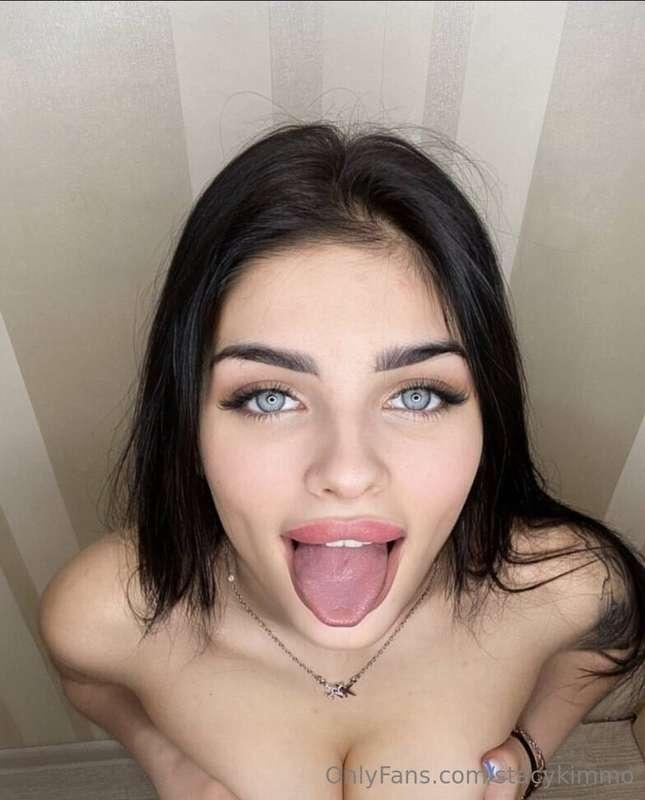 Wanna see something different? 😏@shinekaya is capable of any..