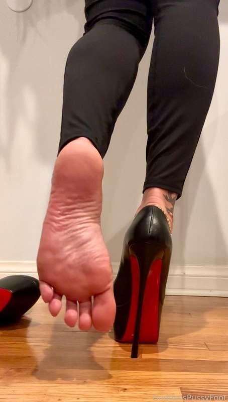goddesspussyfoot image #3