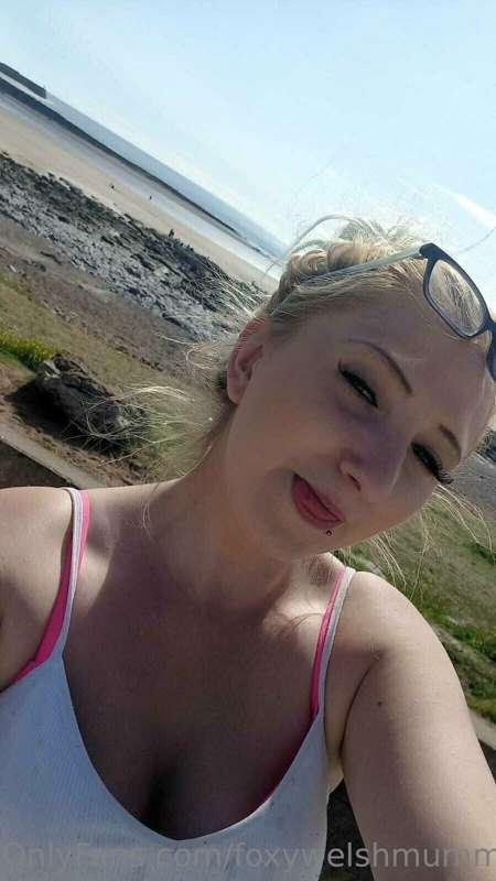 Look out Guys this slut is on holiday Let's see how many Dic..