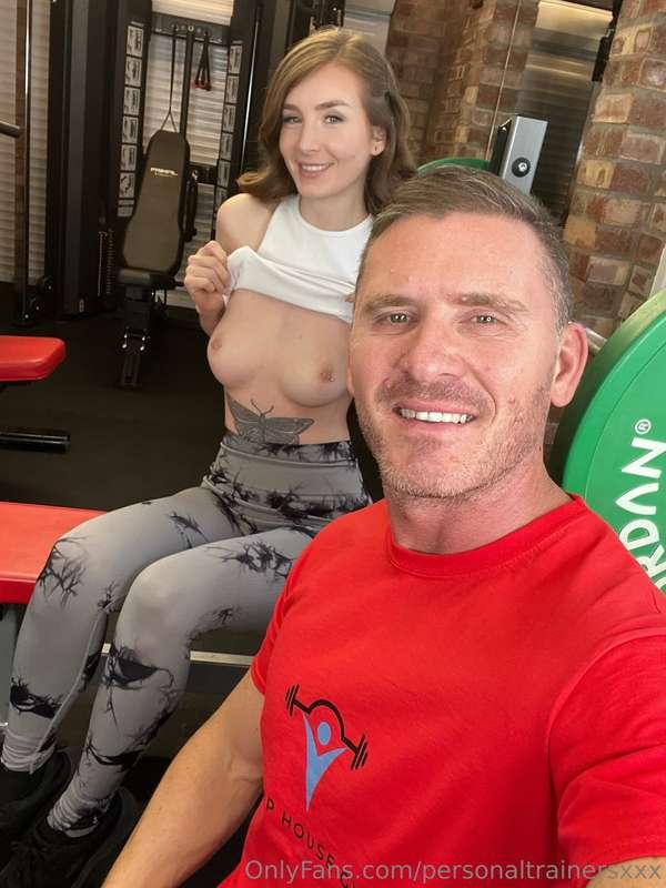 personaltrainersxxx image #0