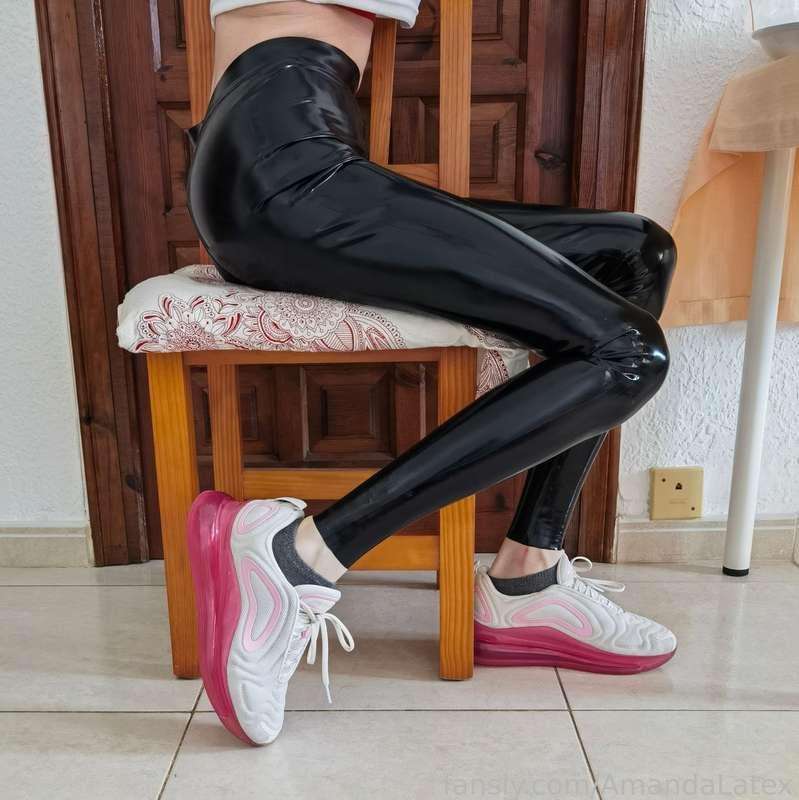 amandalatex image #9