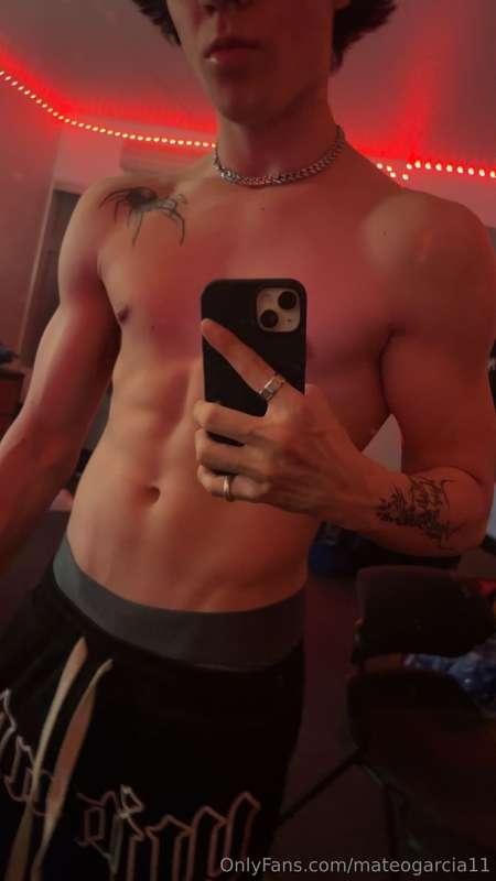 Do you like my abs?