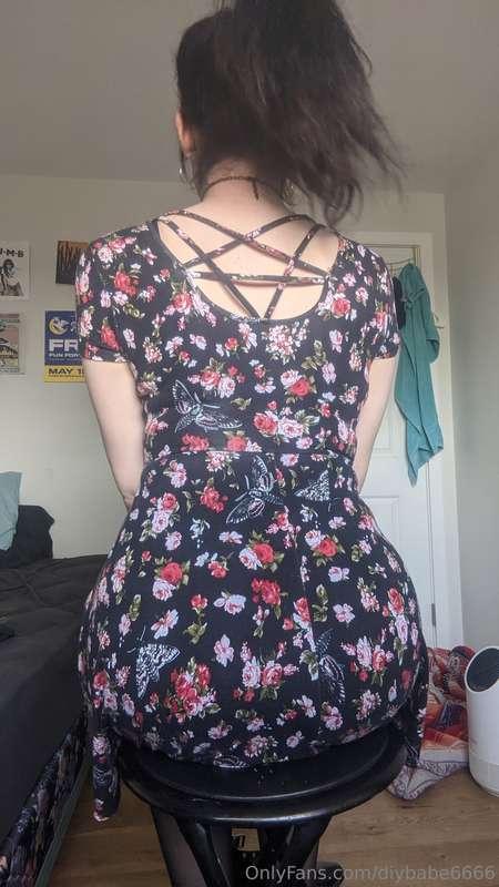 Tights and a dress, couple years ago 💋Swipe to see me bendin..