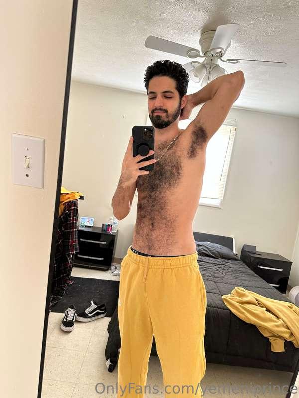i don’t think i’ve ever posted non-nude shirtless pics on he..