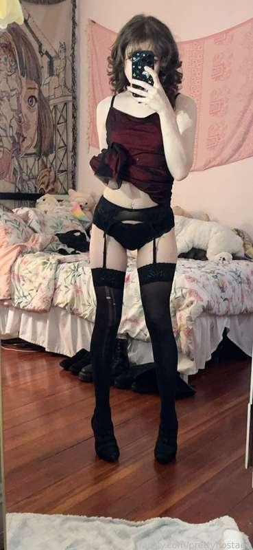prettyhostage image #6